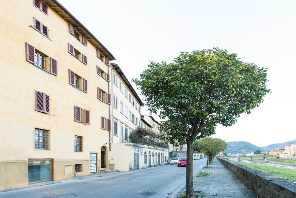Palazzo Piazza Mazzini Hotel Pescia Room photo